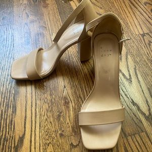 Nude open toe heel